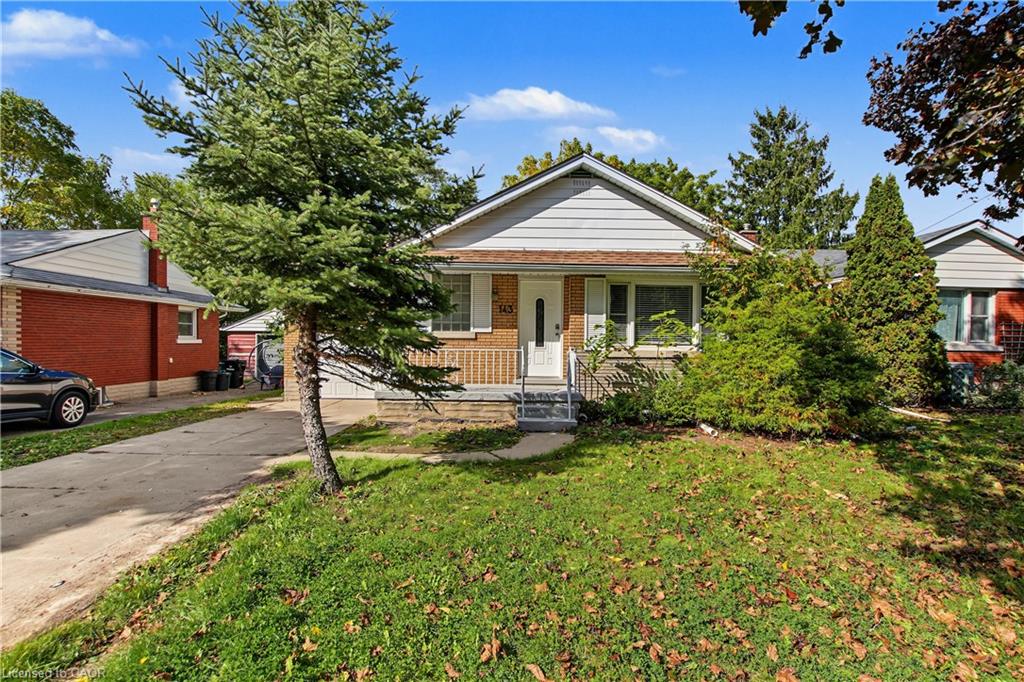 143 Elgin Crescent Property Photo 1
