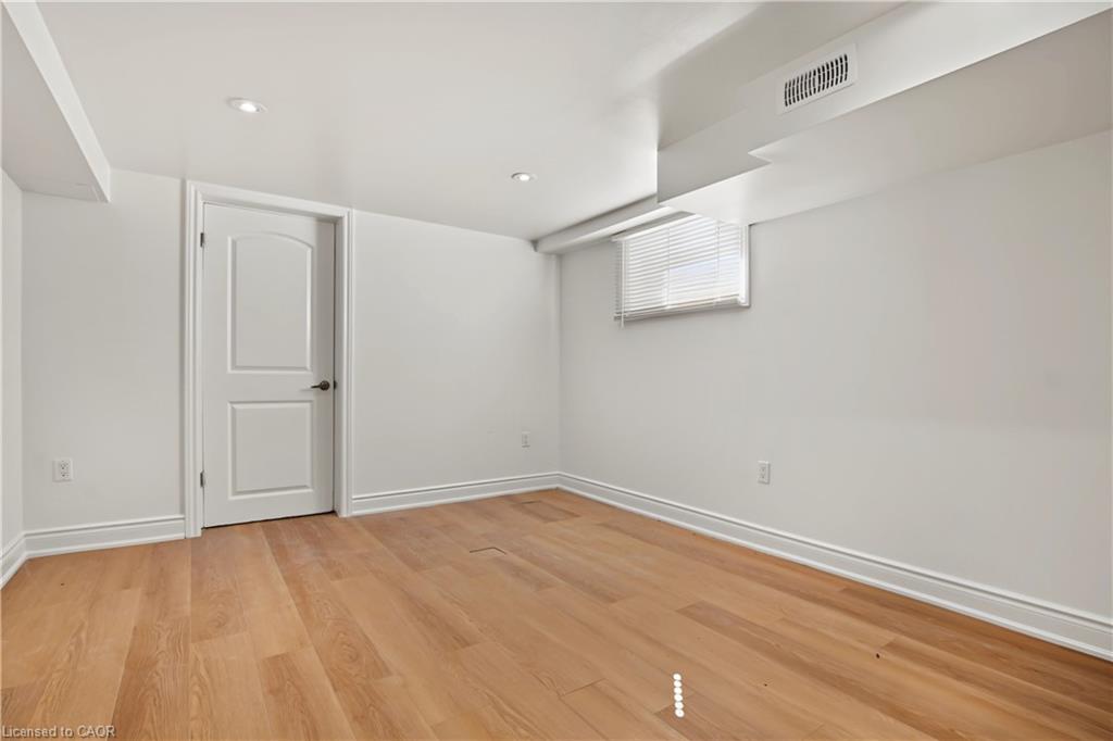143 Elgin Crescent Property Photo 26