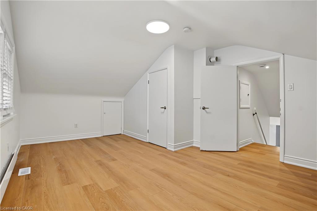 143 Elgin Crescent Property Photo 29