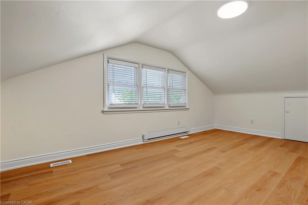 143 Elgin Crescent Property Photo 30