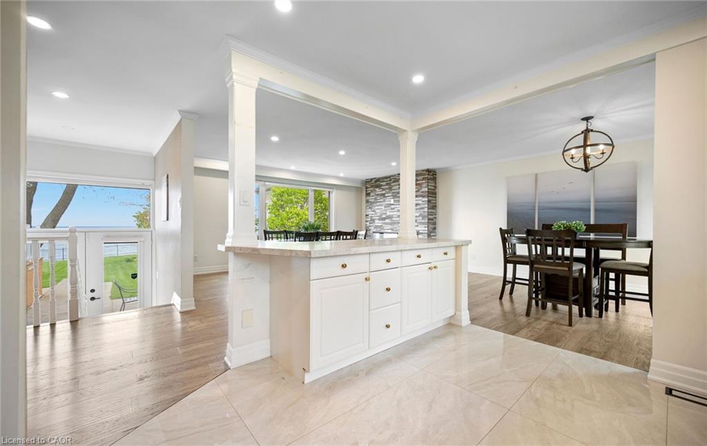 17 Wendakee Drive Property Photo 12