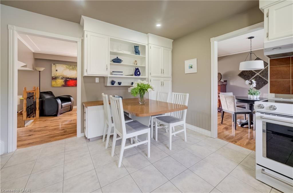 298 Creighton Court Property Photo 10