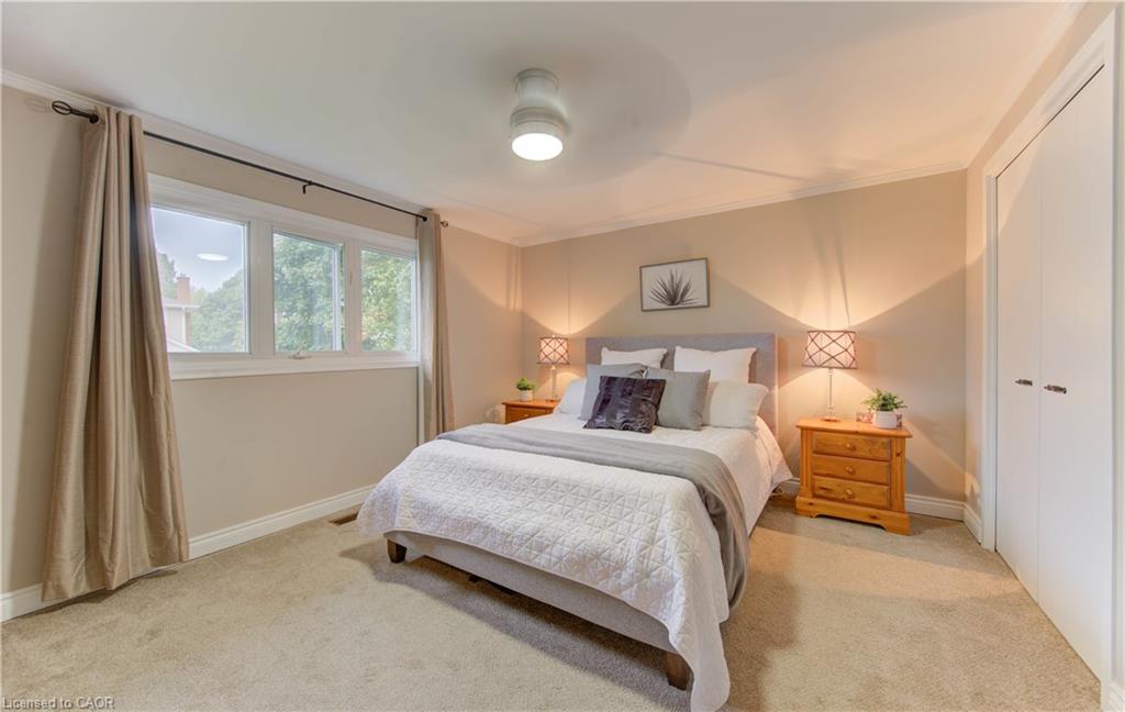 298 Creighton Court Property Photo 16