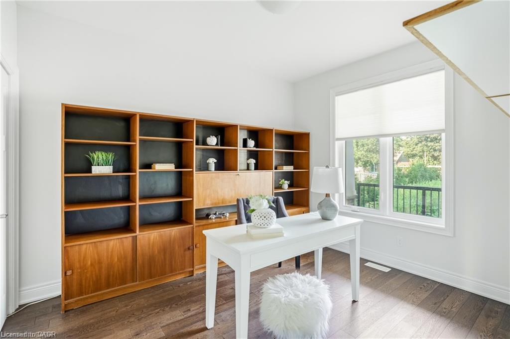 13 Turbinia Court Property Photo 6