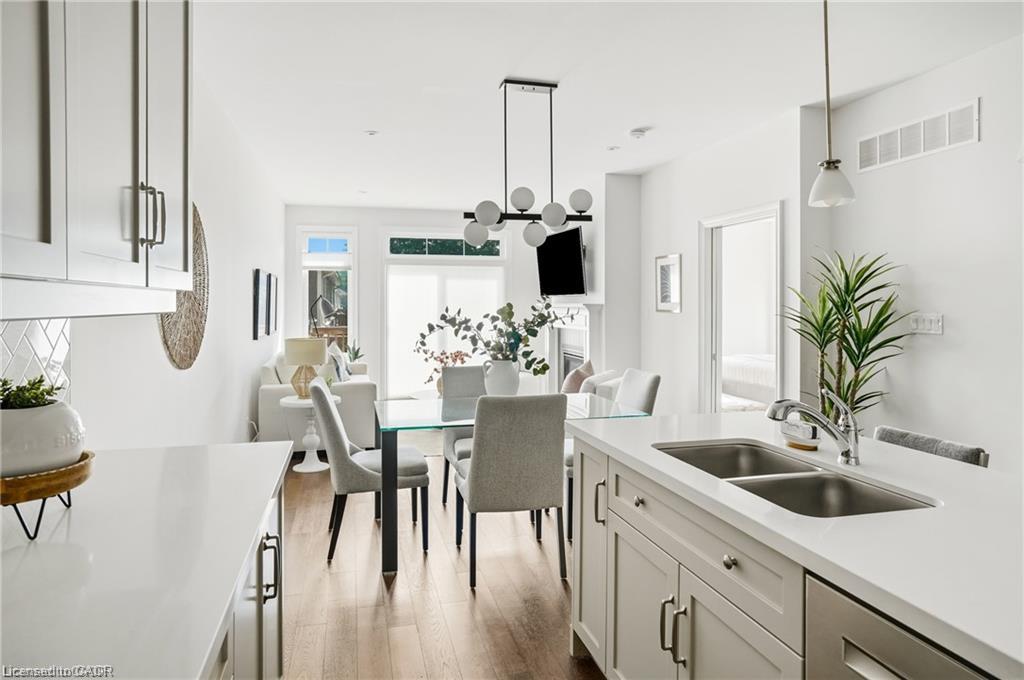 13 Turbinia Court Property Photo 14