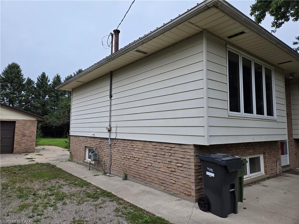 8 Lyndhurst Avenue Property Photo 3