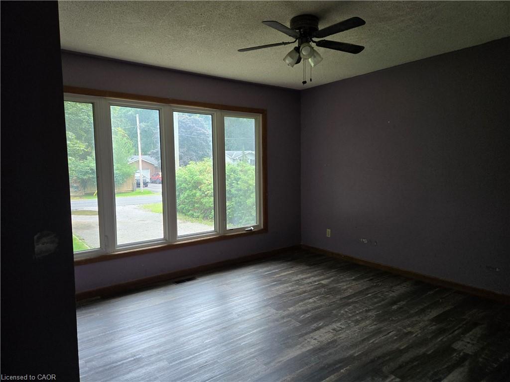 8 Lyndhurst Avenue Property Photo 17