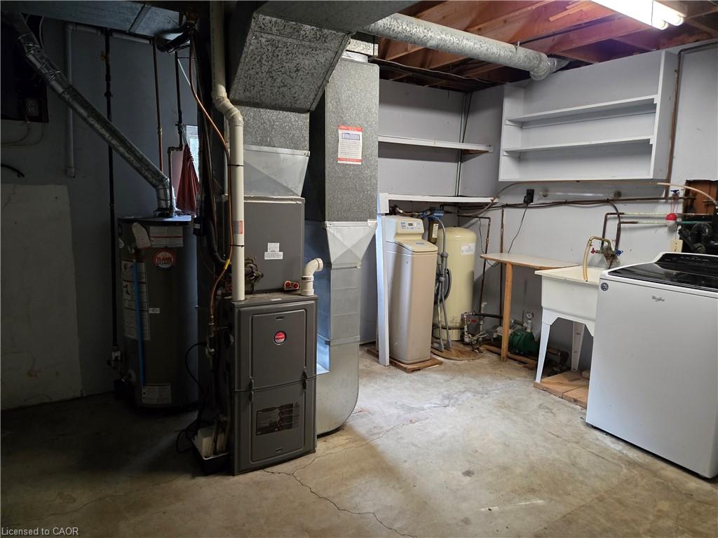8 Lyndhurst Avenue Property Photo 22