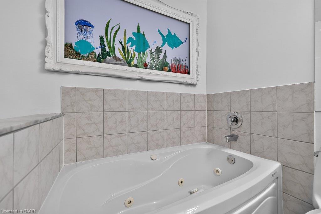 409-5188 Lakeshore Road Property Photo 21