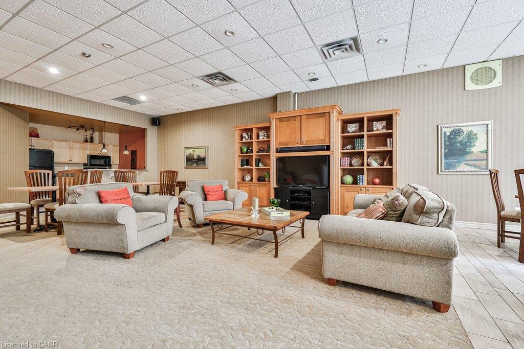 409-5188 Lakeshore Road Property Photo 33