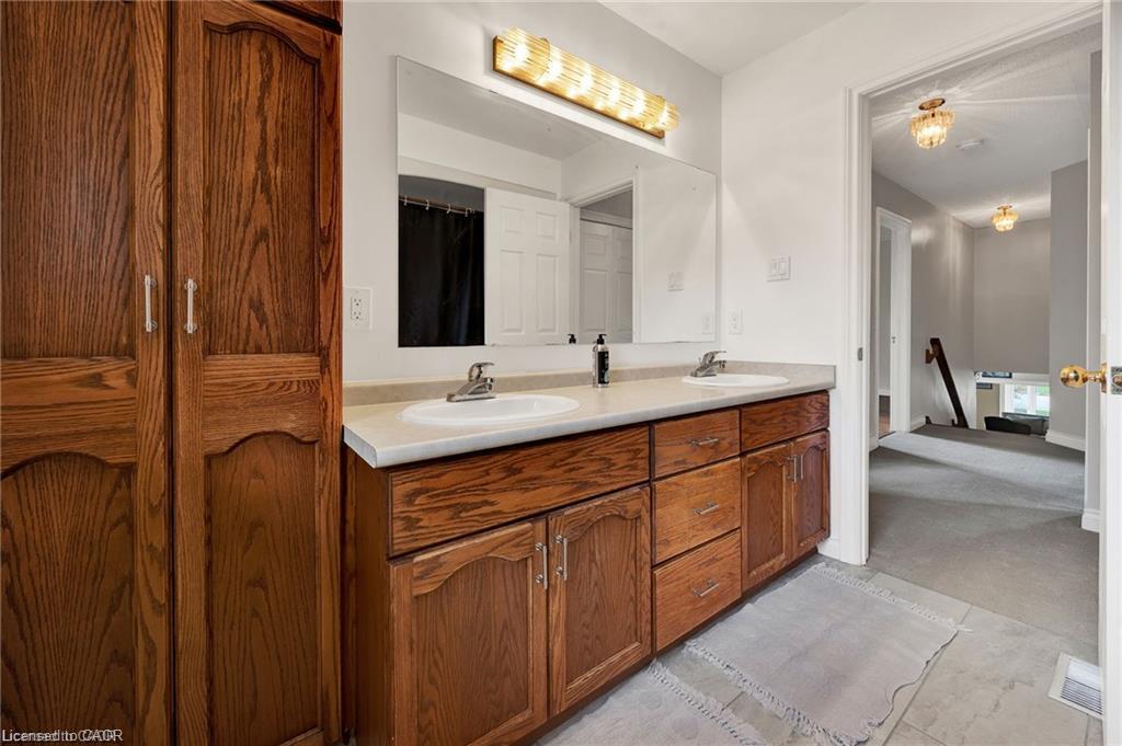 1 Danube Drive Property Photo 22