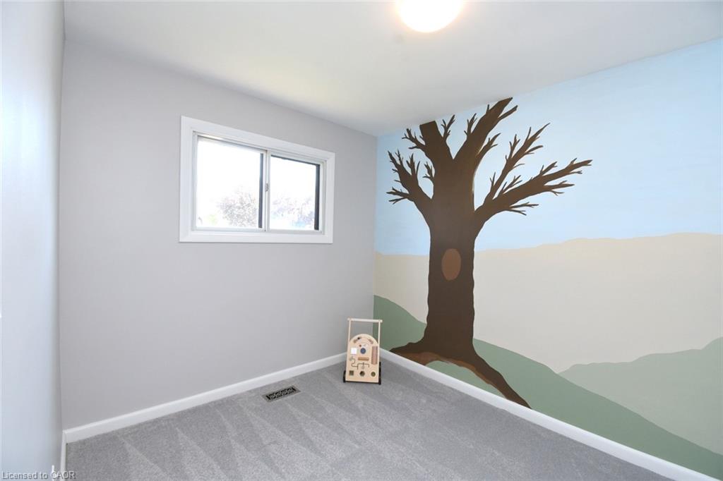 415 East 15th Street Property Photo 13