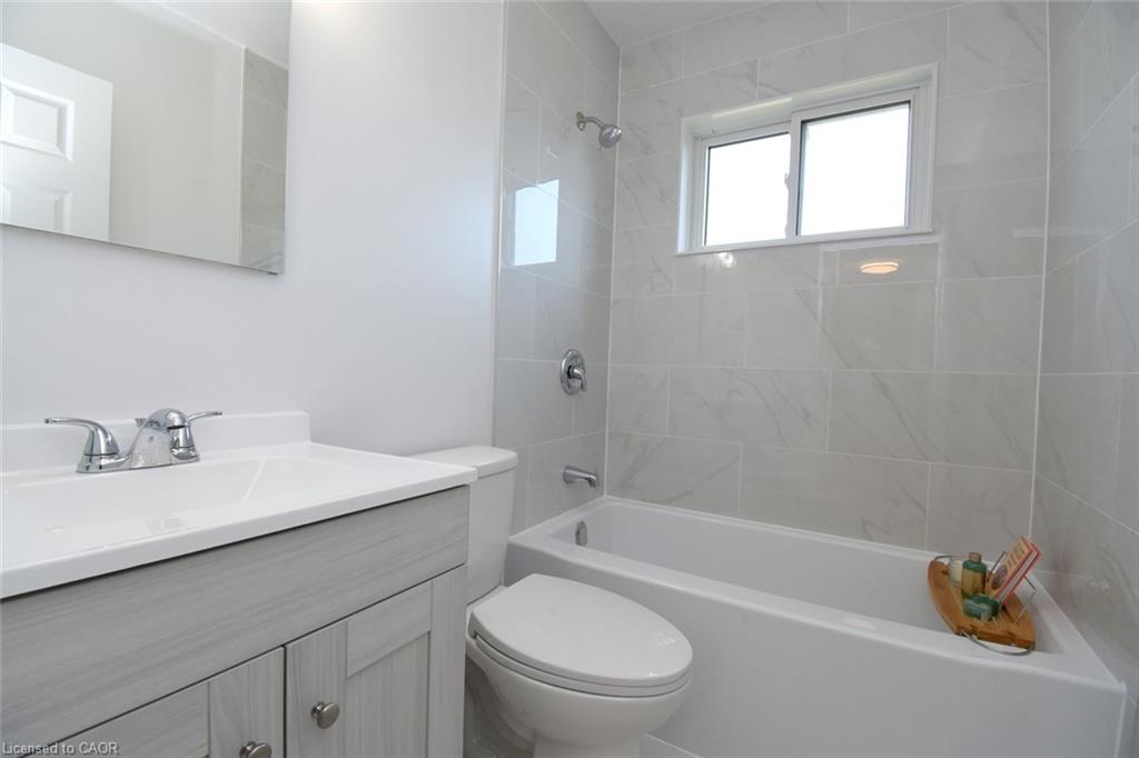 415 East 15th Street Property Photo 15