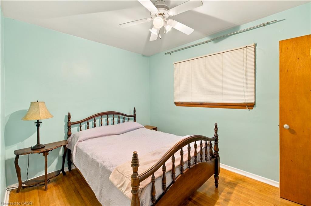 166 Victoria Road N Property Photo 17