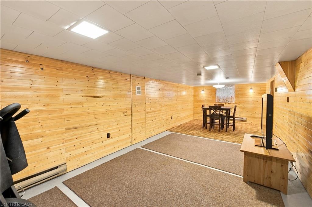166 Victoria Road N Property Photo 18