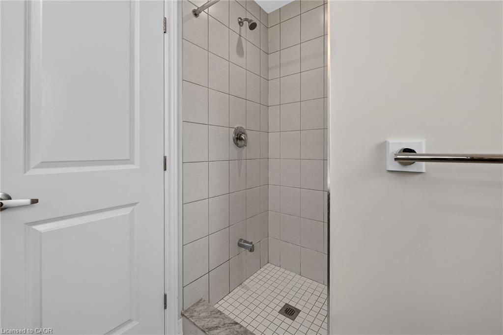 51-19 Picardy Drive Property Photo 35