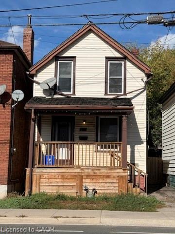 1087 Cannon Street E Property Photo 1