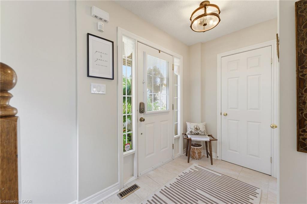 103 Thoroughbred Boulevard Property Photo 4