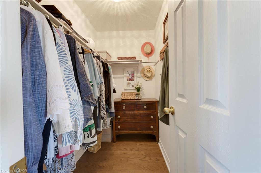 103 Thoroughbred Boulevard Property Photo 20