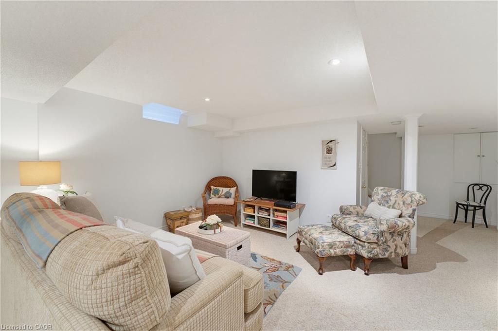 103 Thoroughbred Boulevard Property Photo 26