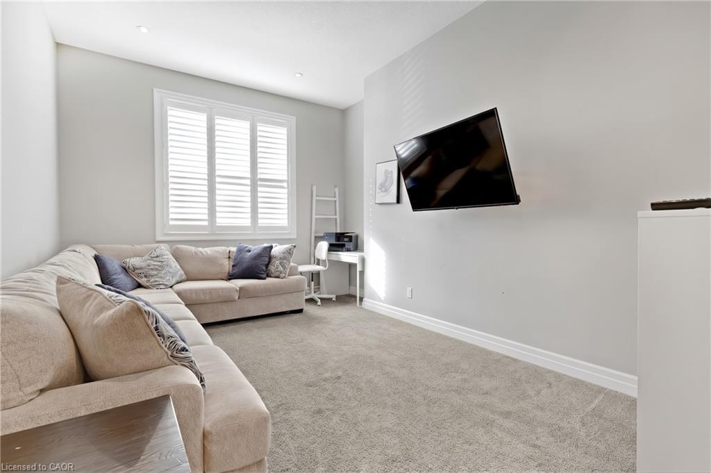 63 Sparrow Avenue Property Photo 18