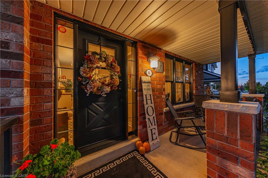 6 Mathews Court Property Photo 9