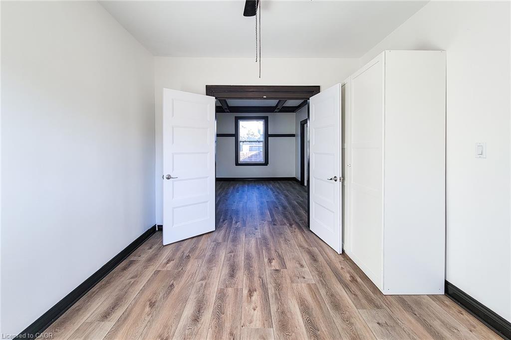 1-108 Kensington Avenue N Property Photo 17