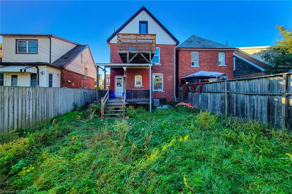 1-108 Kensington Avenue N Property Photo 26