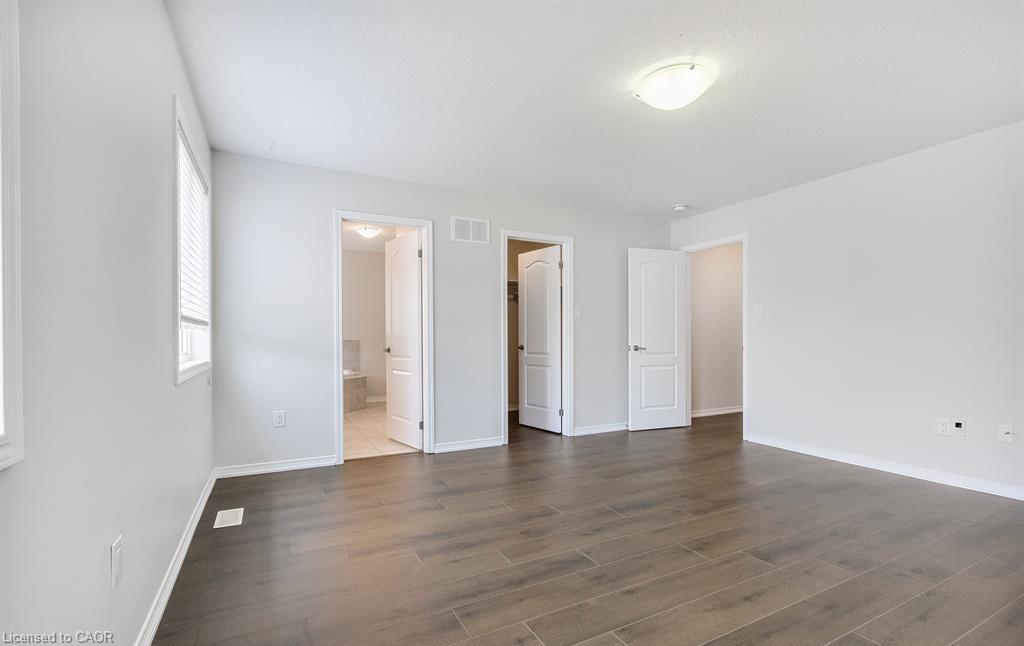 25 Munro Circle Property Photo 19