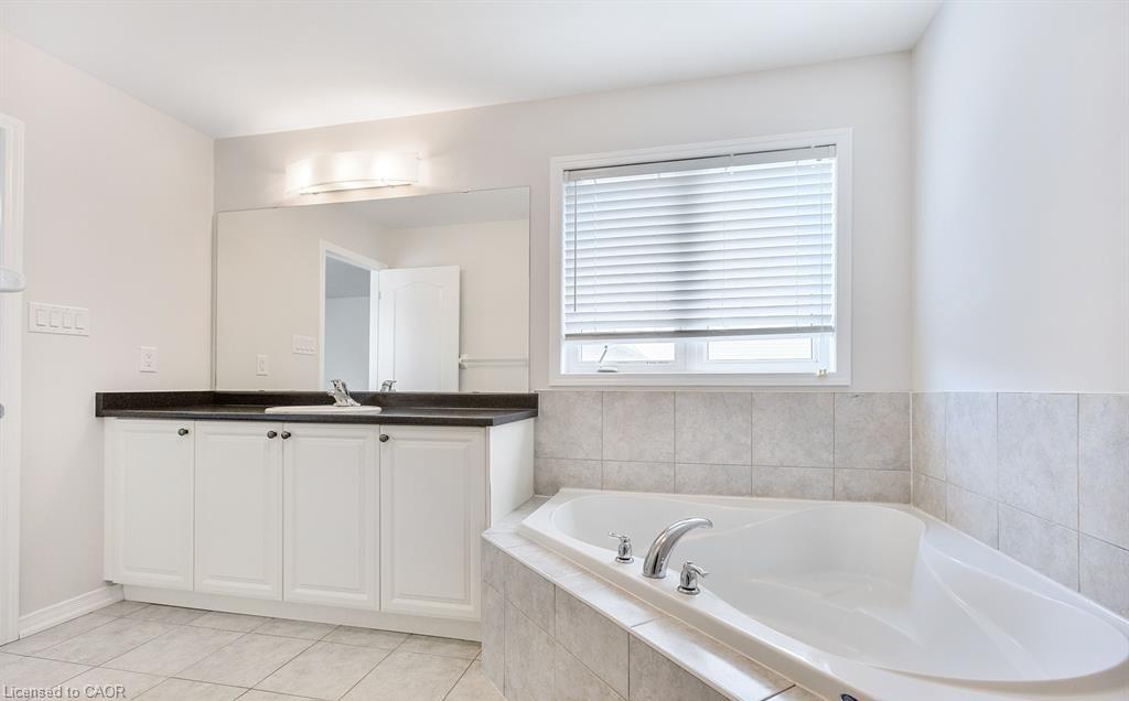 25 Munro Circle Property Photo 20