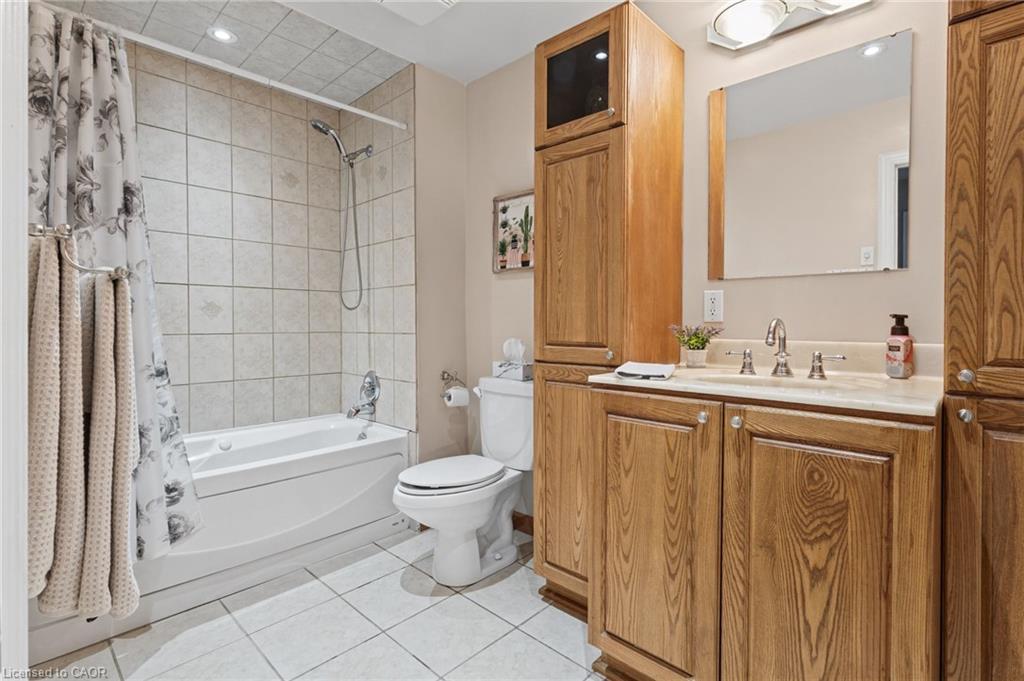 3974 Midhurst Lane Property Photo 18