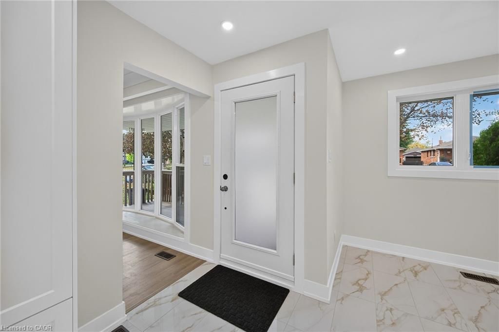 331 East 17th Street Property Photo 12