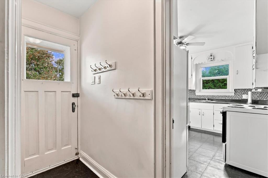 85 Hungerford Road Property Photo 18