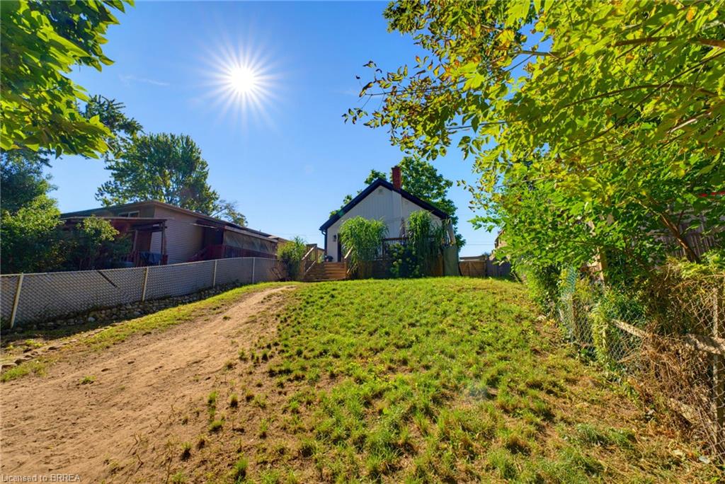410 Nelson Street Property Photo 16