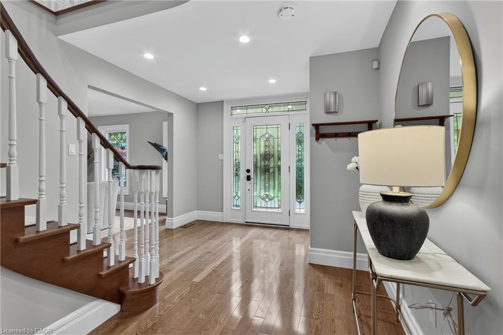 3523 Kingbird Court Property Photo 4