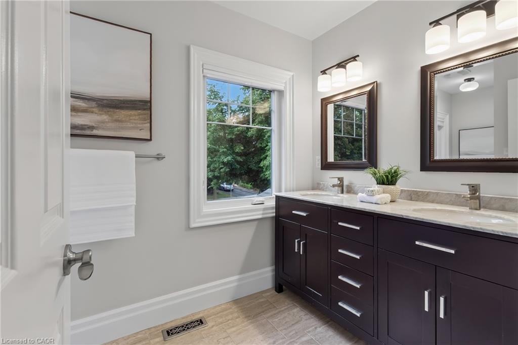 3523 Kingbird Court Property Photo 31