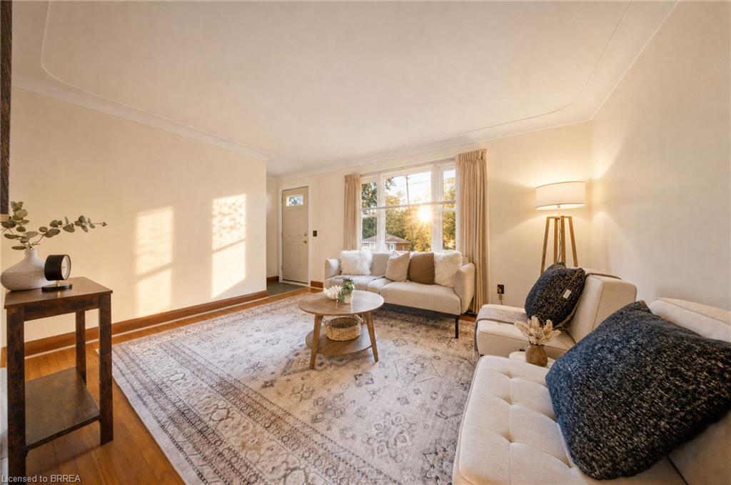 21 Hillcrest Avenue Property Photo 8