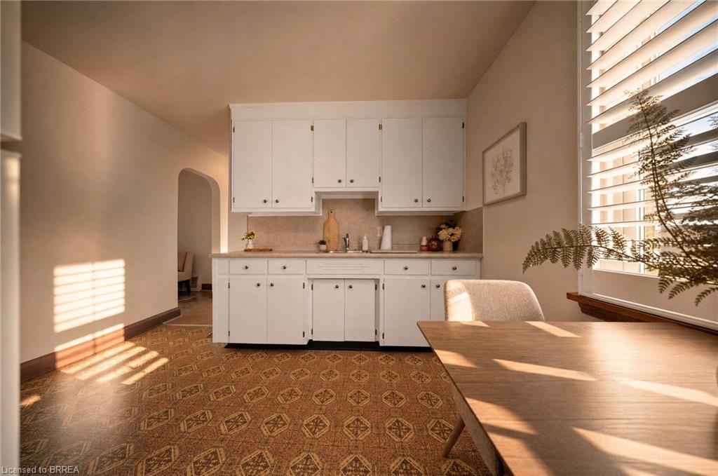 21 Hillcrest Avenue Property Photo 11