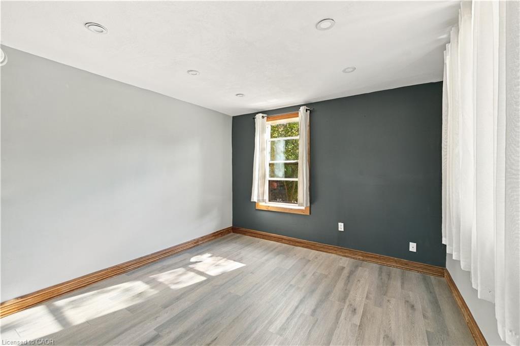380 Livingstone Avenue Property Photo 11