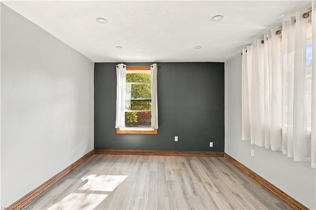 380 Livingstone Avenue Property Photo 13