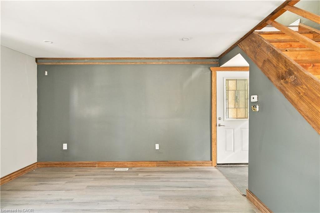 380 Livingstone Avenue Property Photo 16
