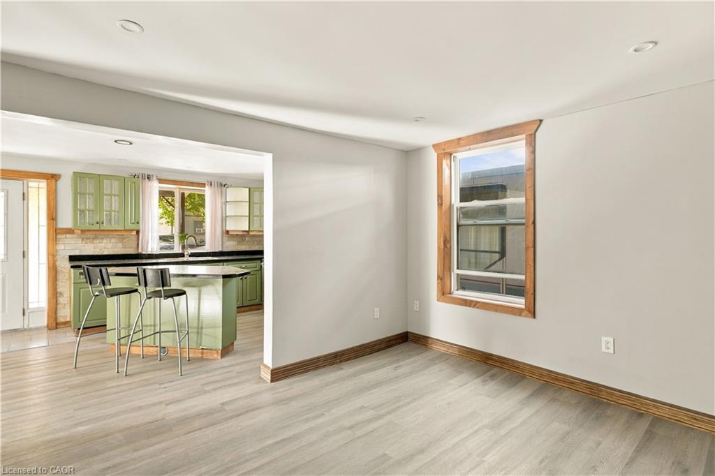 380 Livingstone Avenue Property Photo 17