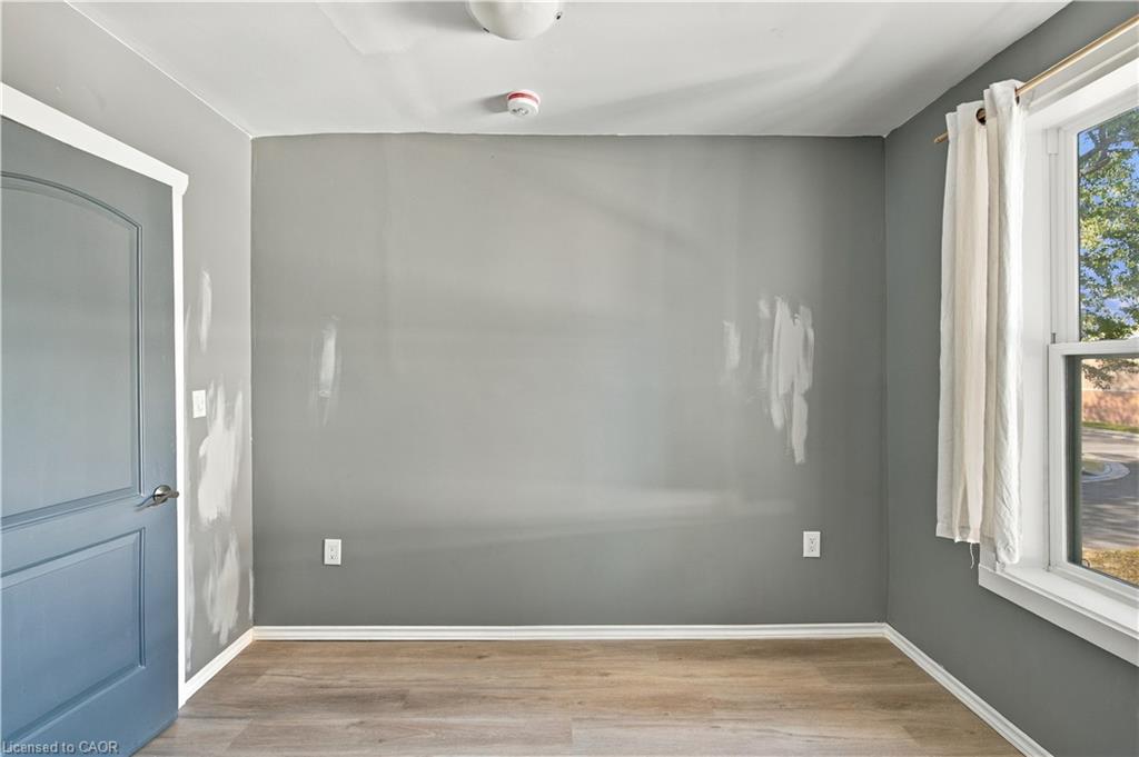 380 Livingstone Avenue Property Photo 22