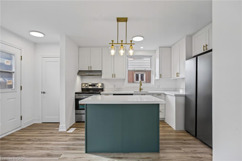 156 East 36th Street Property Photo 5