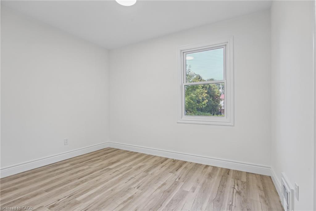 156 East 36th Street Property Photo 19