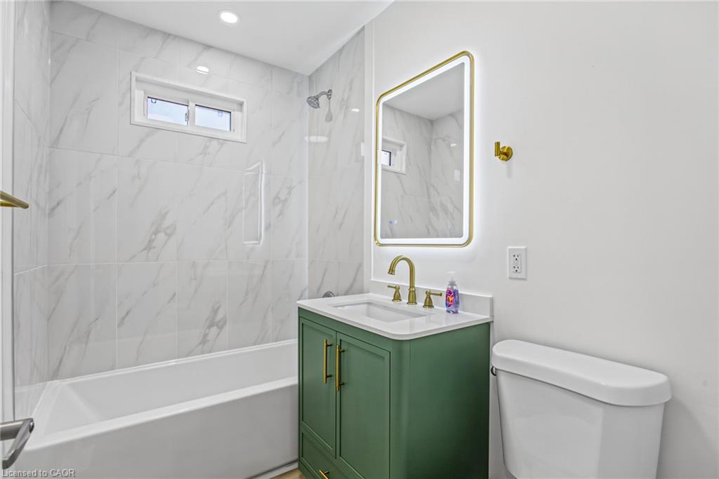 156 East 36th Street Property Photo 20