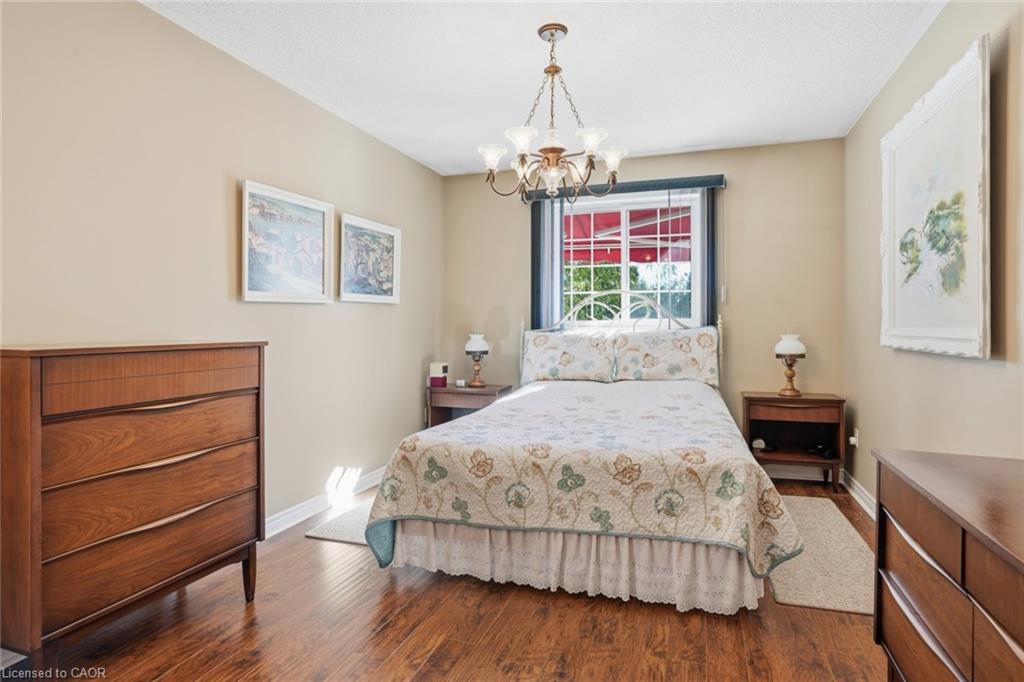 9 Kinsman Court S Property Photo 22