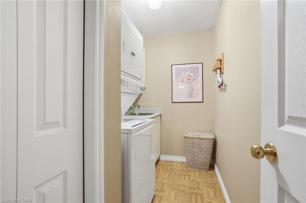 9 Kinsman Court S Property Photo 29