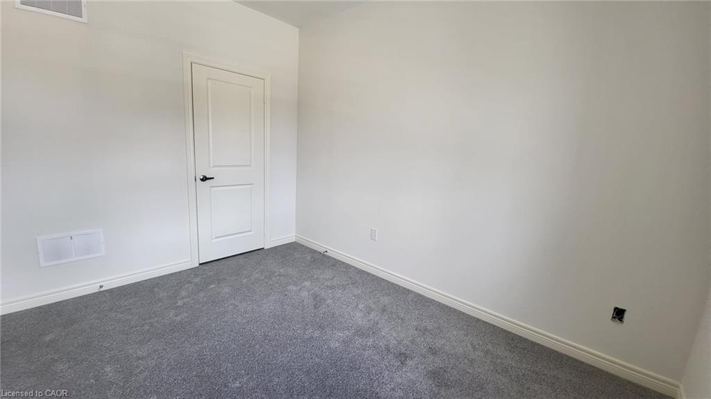 47 Gledhill Crescent Property Photo 12