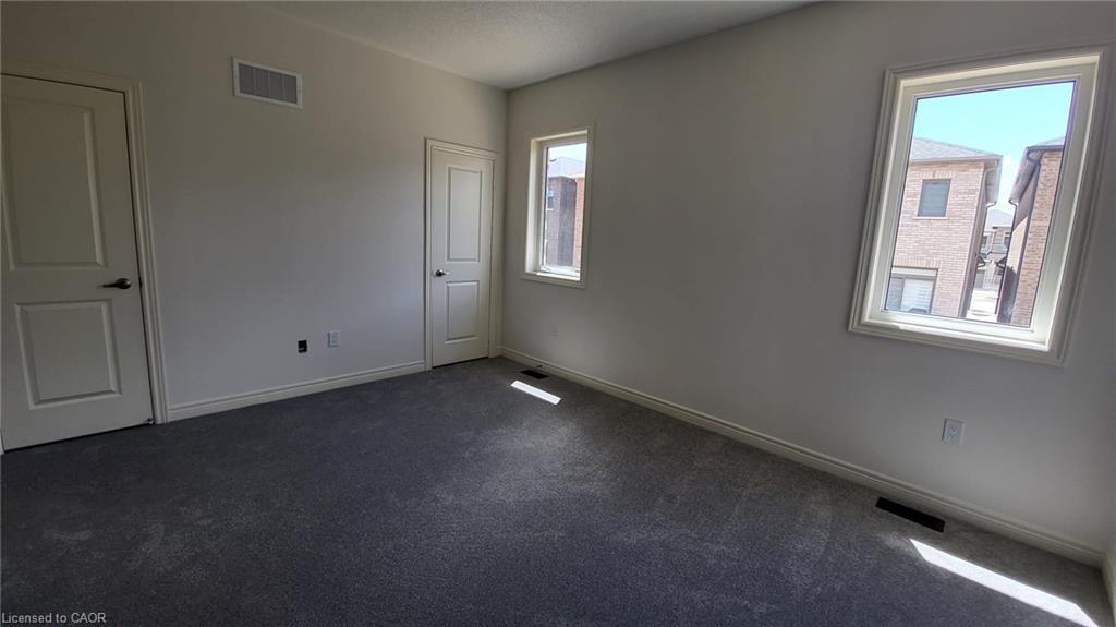 47 Gledhill Crescent Property Photo 26